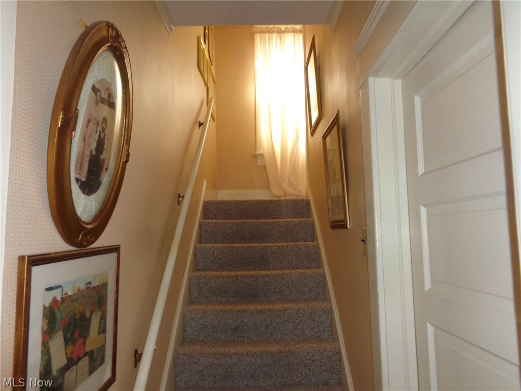 120 South Reeves Avenue Dover, OH 44622 - Photo 8 of 12 Gallery Image 8