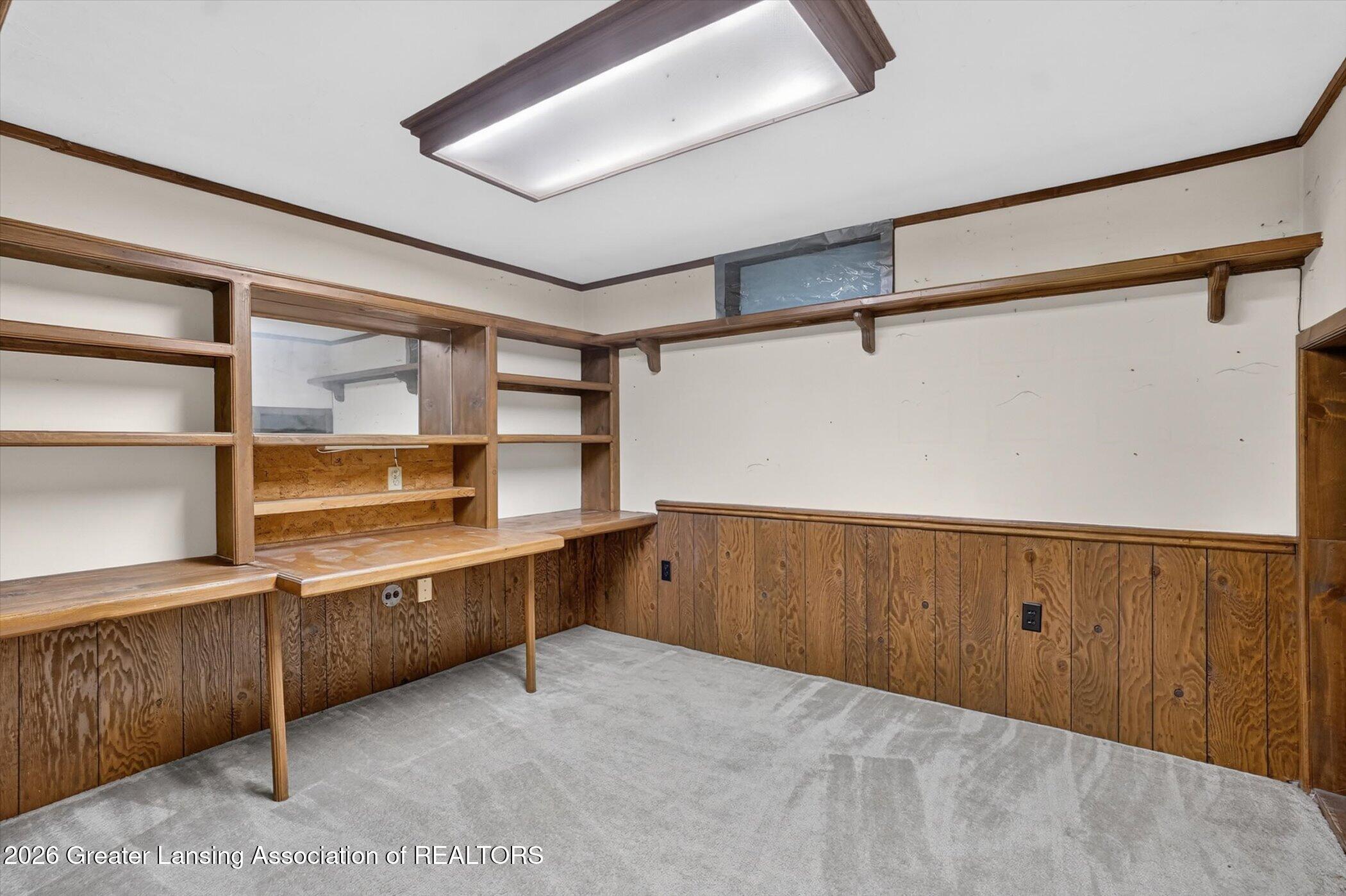 2106 Byrnes Road Lansing, MI 48906 - Photo 33 of 51 35-2106-Byrnes-Rd-WindowStill-Photograph