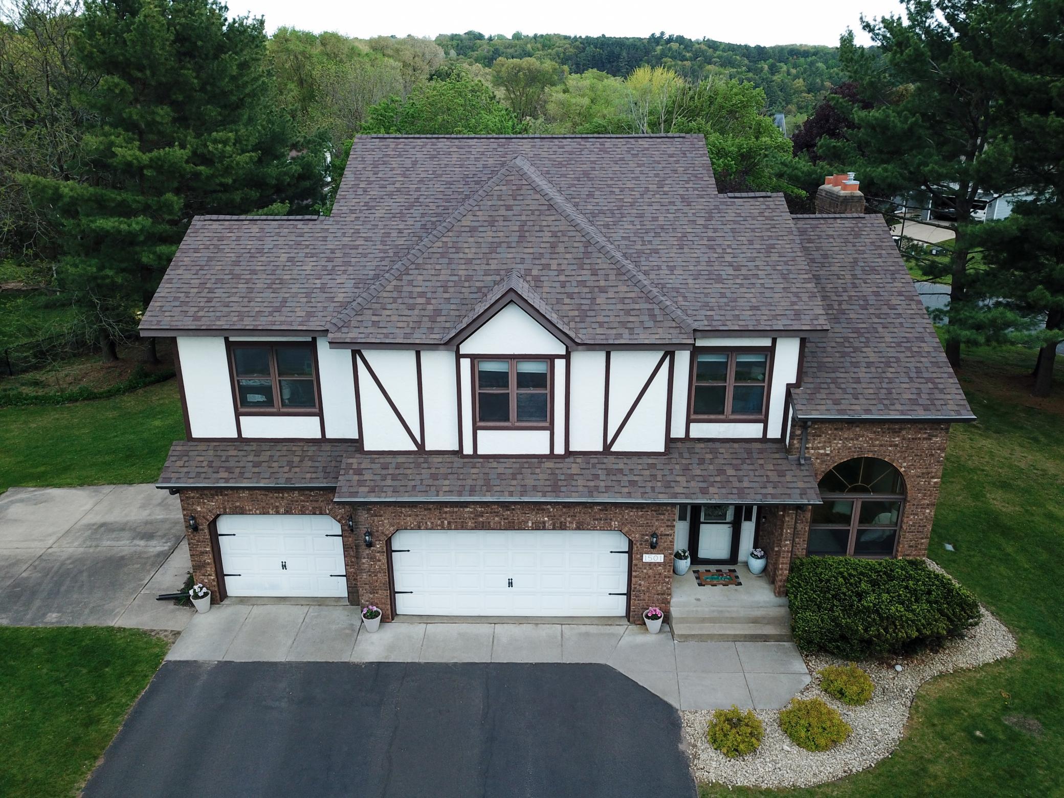1501 Grover Road Eau Claire, WI 54701 - Photo 2 of 59