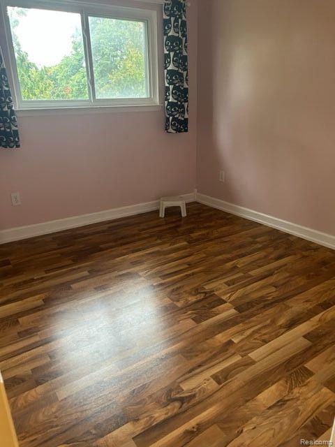 29361 Raleigh Road Farmington Hills, MI 48336 - Photo 16 of 18
