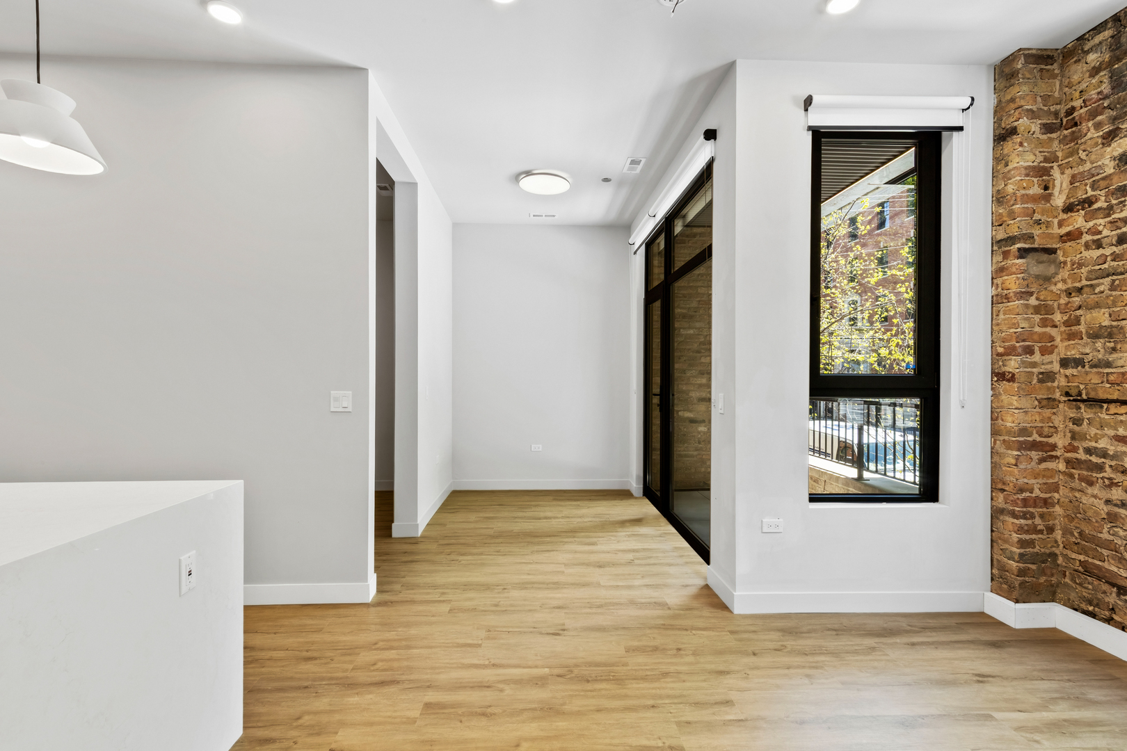 1550 West Monroe Street, Unit 203 Chicago, IL 60607 - Photo 9 of 24