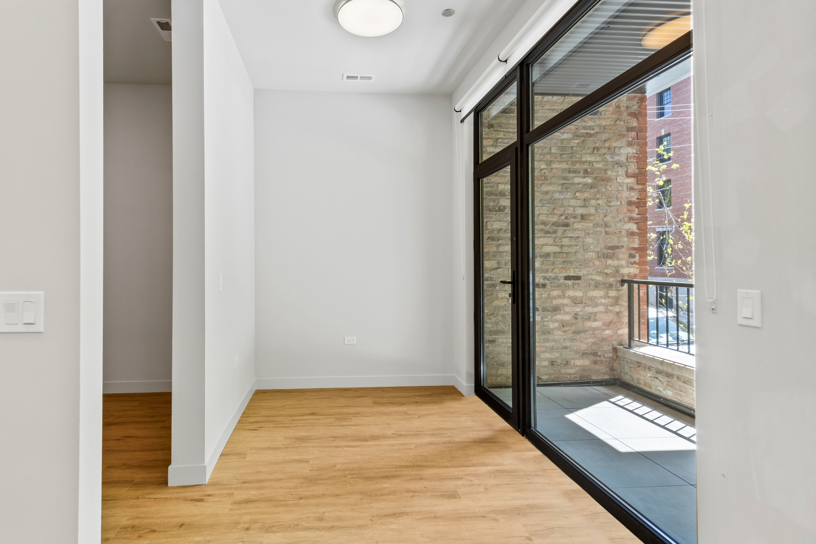 1550 West Monroe Street, Unit 203 Chicago, IL 60607 - Photo 10 of 24