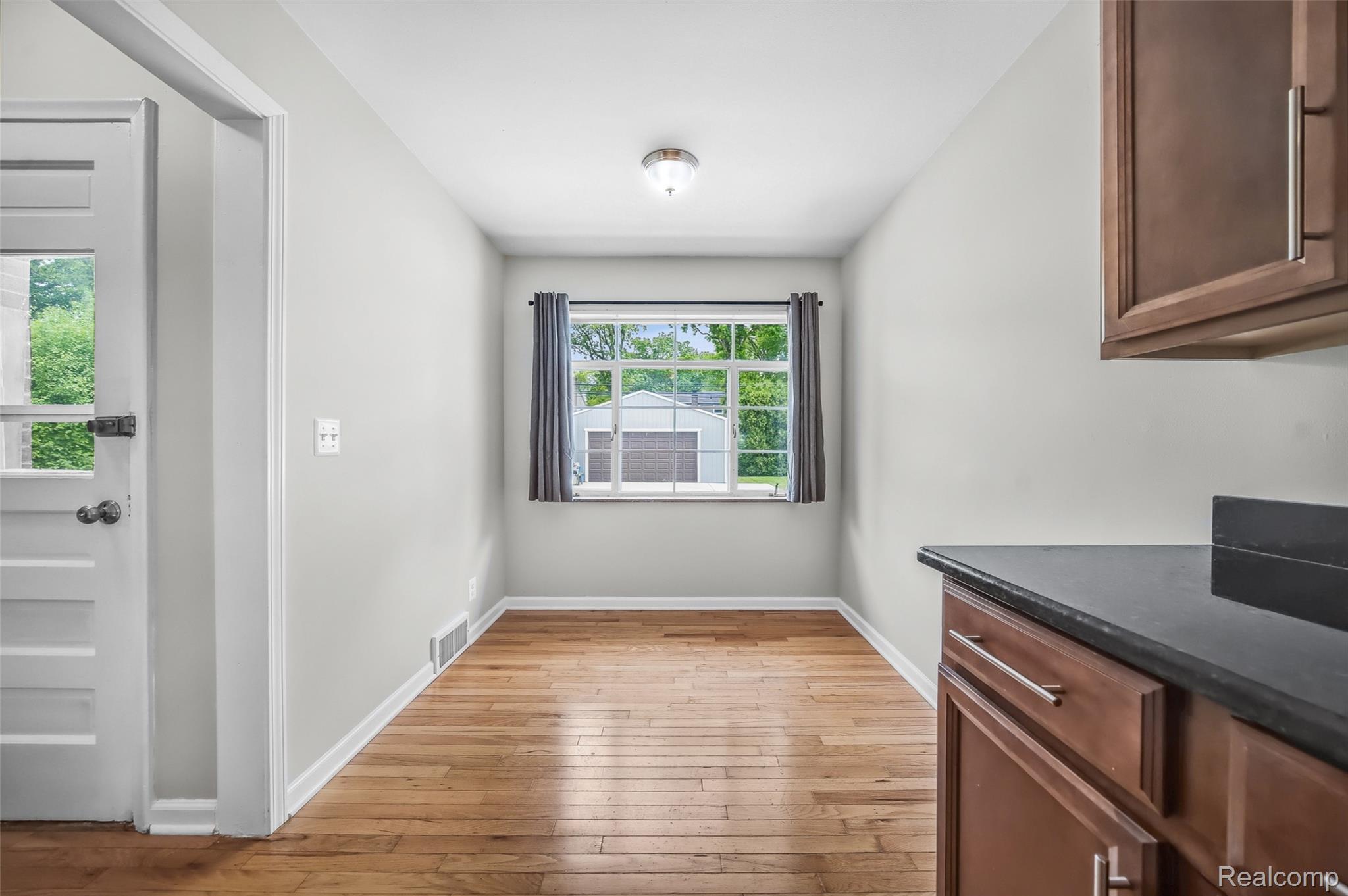 2375 Derby Road Troy, MI 48084 - Photo 7 of 27 2375-derby-rd-birmingham-mi-united-states_19.jpg