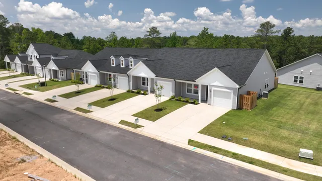 $229,900 | 1092 Primrose Drive, Unit 26C, North Augusta, SC 29860