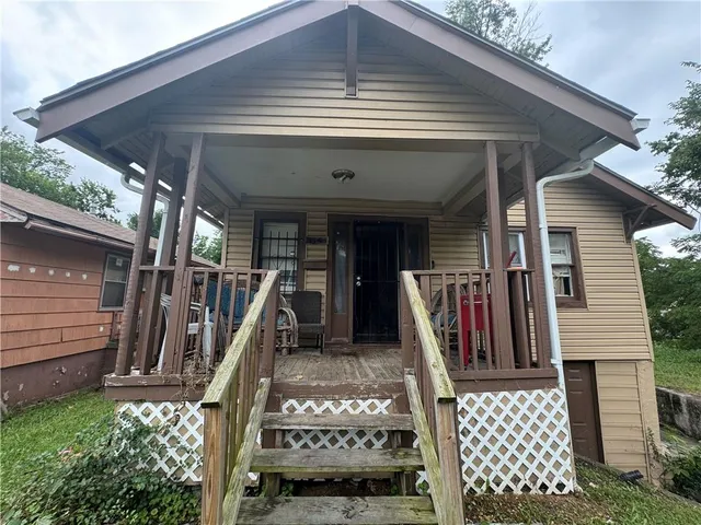 $73,700 | 3503 East 67th Street, Kansas City, MO 64132