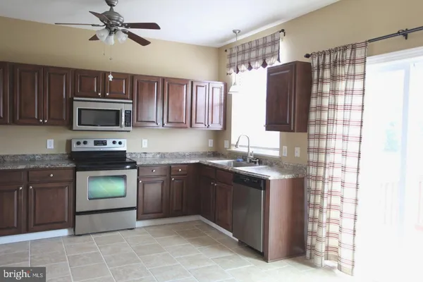 $2,400 | 29 Wicklow Road, Bear, DE 19701