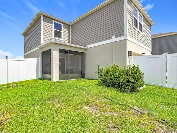 $2,599 | 1504 Hummingbird Lane, Winter Haven, FL 33884