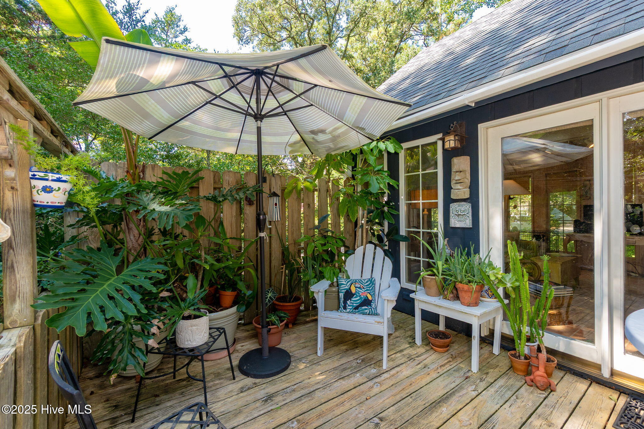 138 Yaupon Road Pine Knoll Shores, NC 28512 - Photo 29 of 68 Back deck