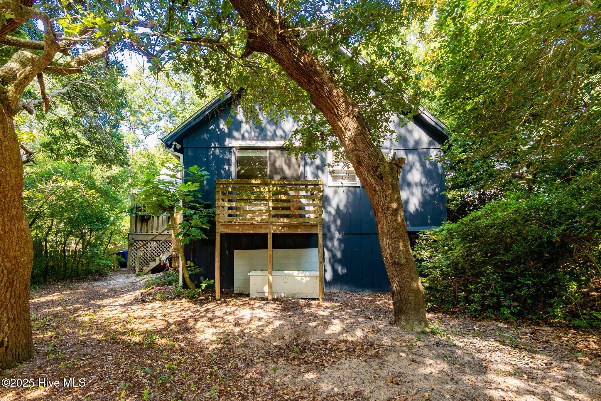 138 Yaupon Road Pine Knoll Shores, NC 28512 - Photo 33 of 68 Rear view