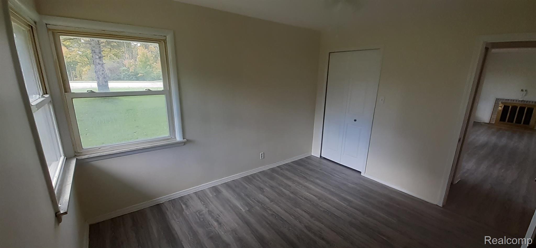 6184 Flushing Road Flushing, MI 48433 - Photo 15 of 15 16.jpg