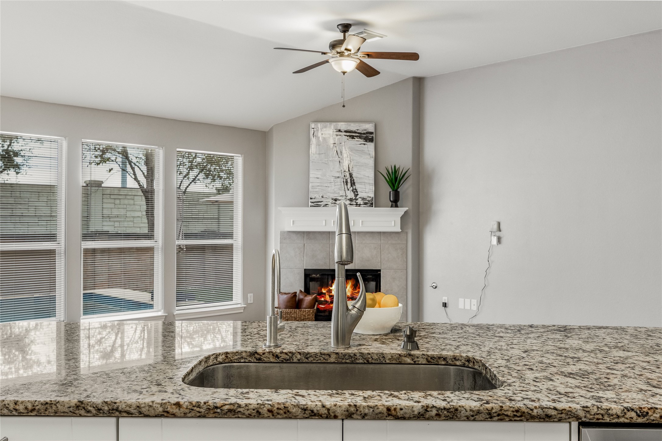 4319 South Summercrest Loop Round Rock, TX 78681 - Photo 11 of 35 a view of a living room
