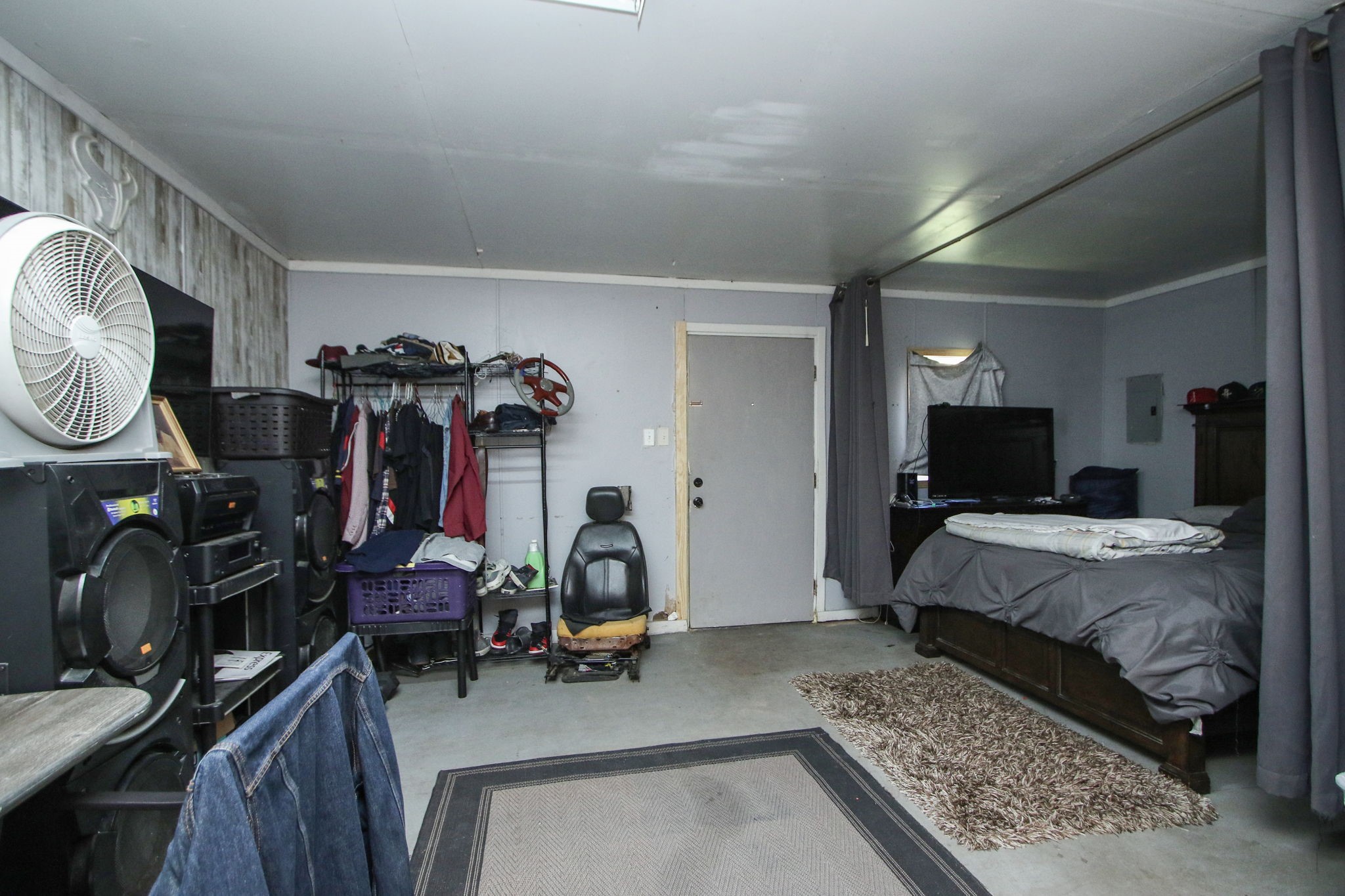 7610 Moore Road Pattison, TX 77423 - Photo 29 of 40 a view of a room with gym equipment