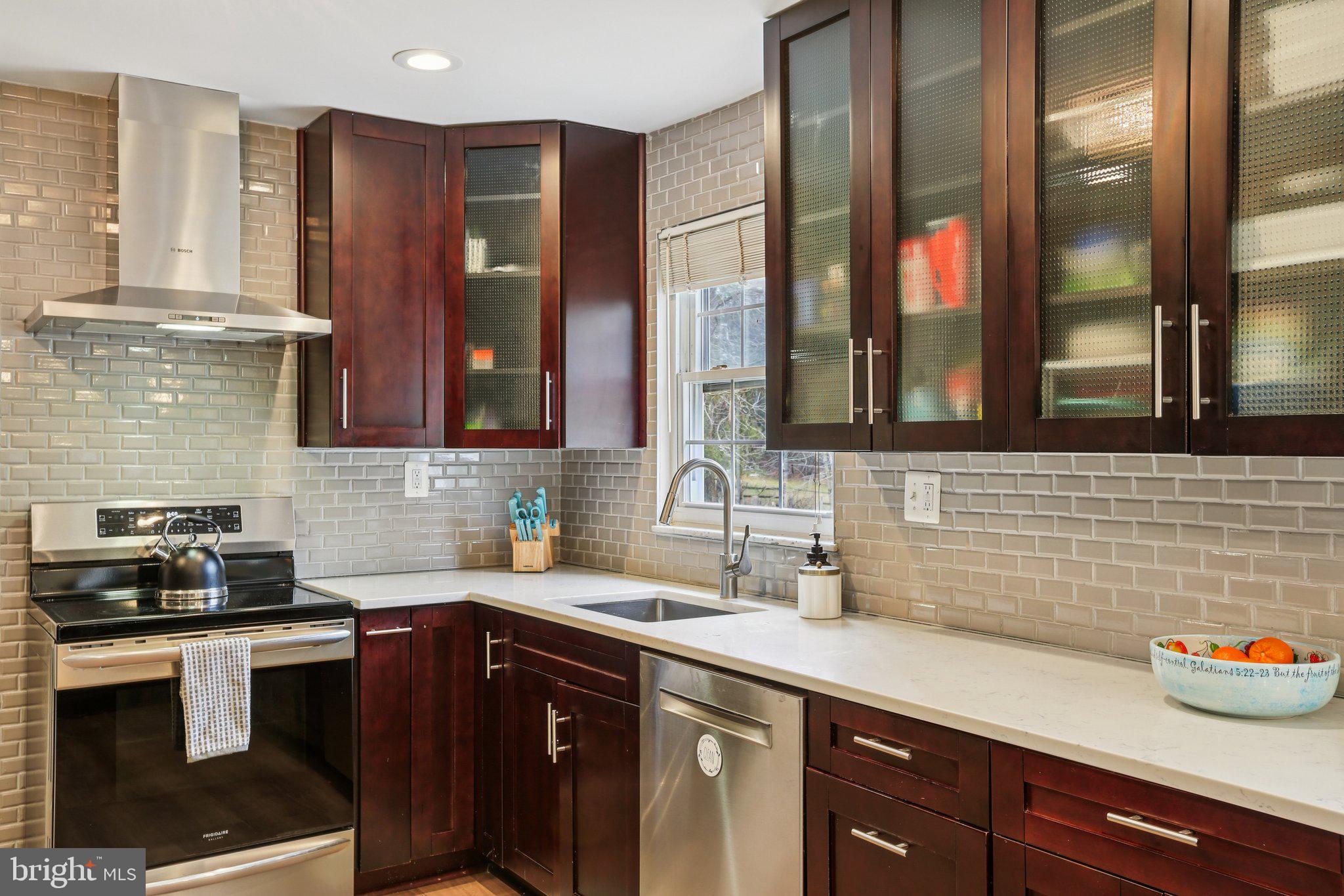 2321 Nees Lane Silver Spring, MD 20905 - Photo 11 of 36