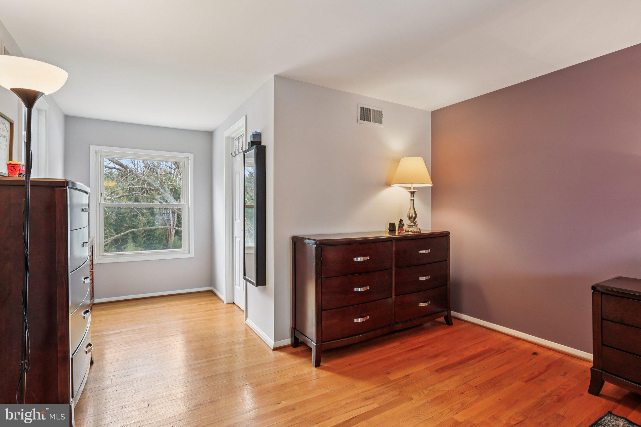 2321 Nees Lane Silver Spring, MD 20905 - Photo 24 of 36