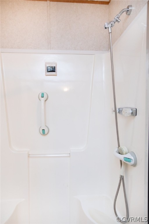 2625 Turkey Island Road Crewe, VA 23930 - Photo 22 of 45 a bathroom with a shower