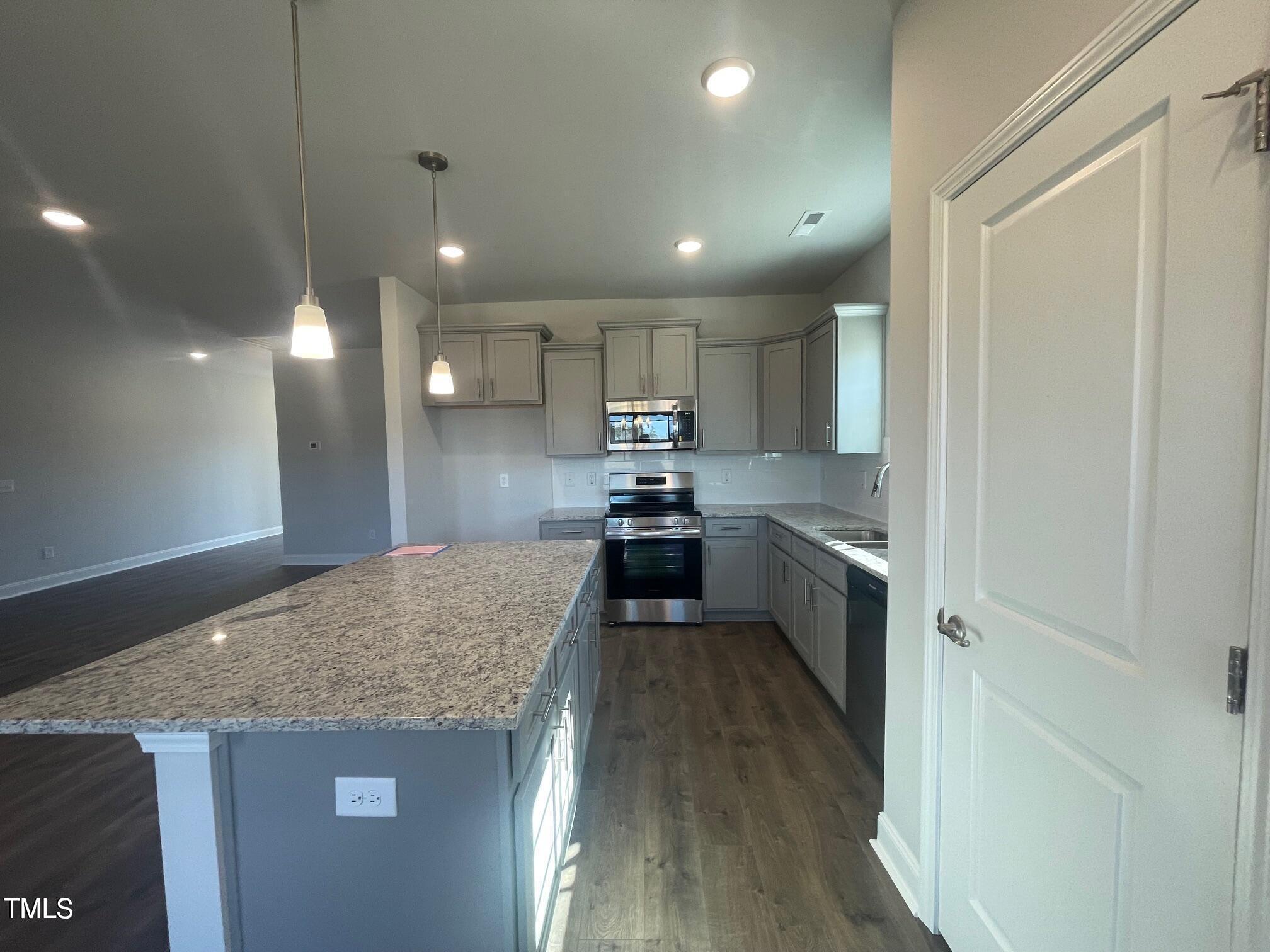 20 Streamline Court Lillington, NC 27546 - Photo 11 of 28 1902 f