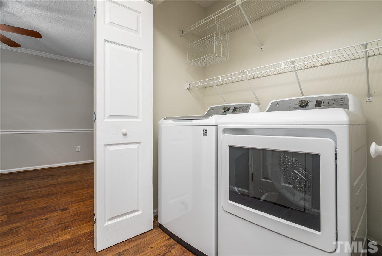 111 South Knightsbridge Road Cary, NC 27513 - Photo 13 of 28 Gallery Image 13