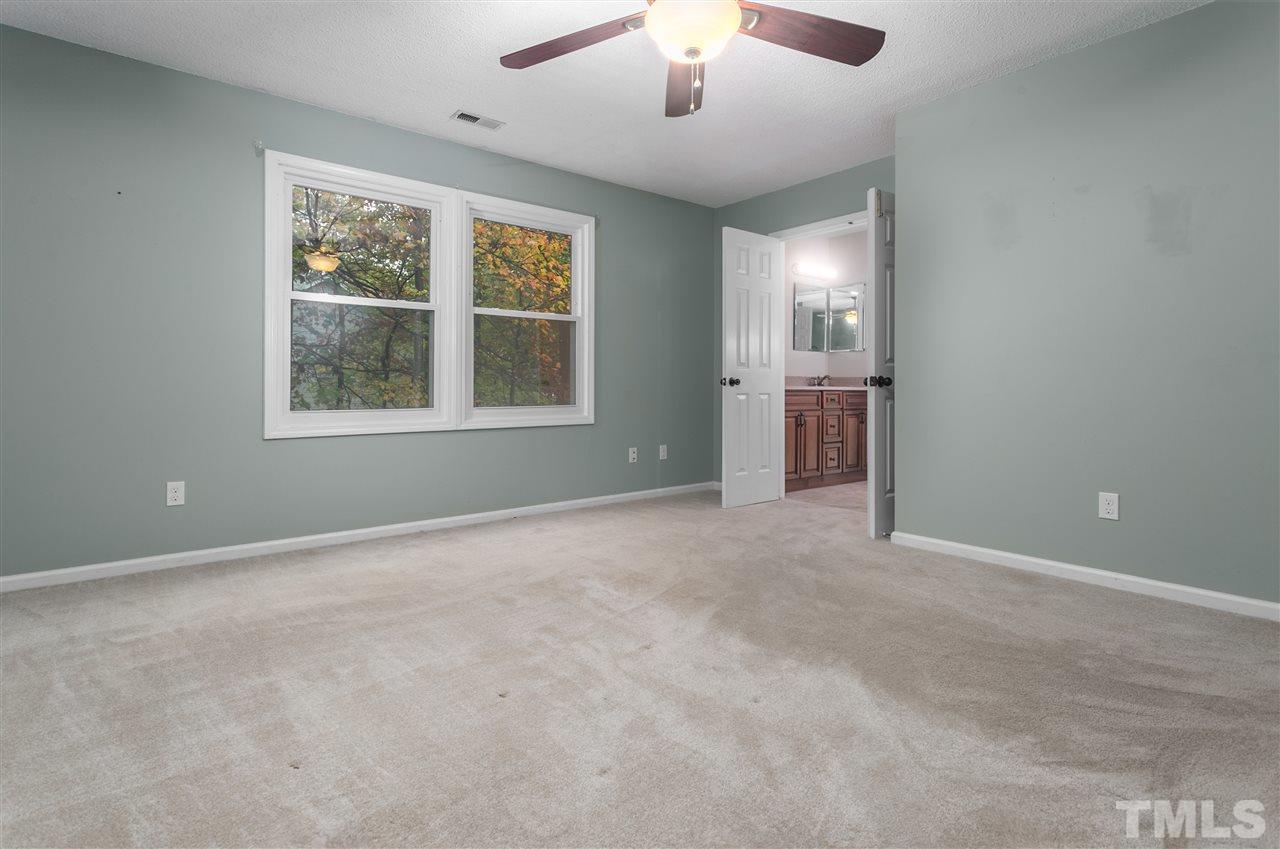 111 South Knightsbridge Road Cary, NC 27513 - Photo 16 of 28 Gallery Image 16