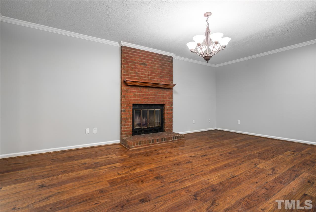 111 South Knightsbridge Road Cary, NC 27513 - Photo 10 of 28 Gallery Image 10
