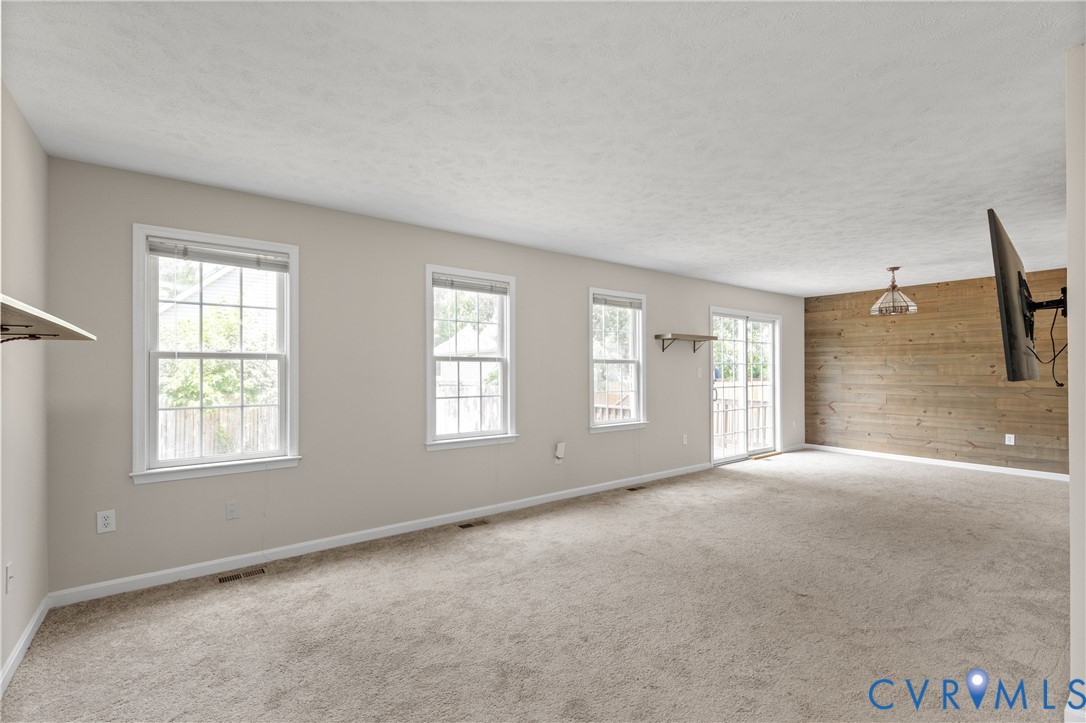313 3rd Street Colonial Beach, VA 22443 - Photo 13 of 43