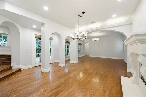$850,000 | 2201 Austin Waters, Carrollton, TX 75010