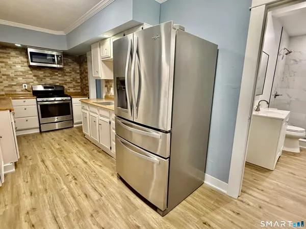 $6,545 | 85 Avery Street, Unit (WHOLE HOUSE), Stamford, CT 06902