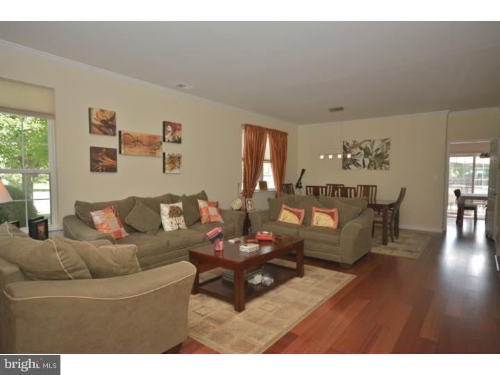 34 Manley Road Pennington, NJ 08534 - Photo 3 of 25