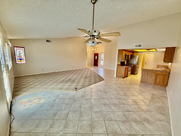 $1,750 | 9619 West Taro Lane, Peoria, AZ 85382