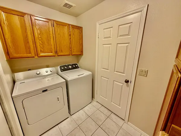 $1,750 | 9619 West Taro Lane, Peoria, AZ 85382