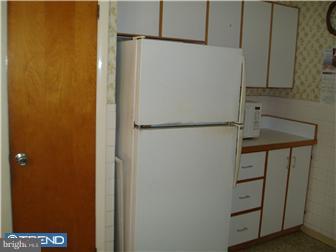 16 Norwyn Road Hatboro, PA 19040 - Photo 3 of 8 Kitchen