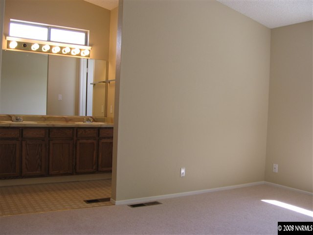 6154 Chesterfield Lane Reno, NV 89523 - Photo 7 of 9 a view of a mirror