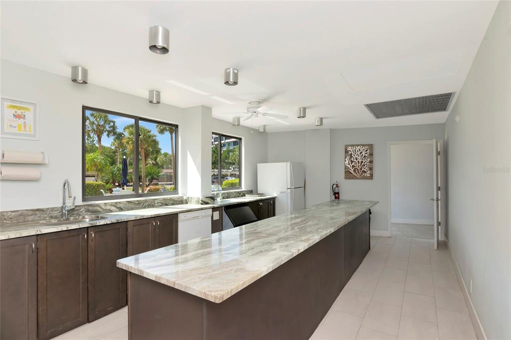 5855 Midnight Pass Road, Unit 514 Sarasota, FL 34242 - Photo 14 of 19