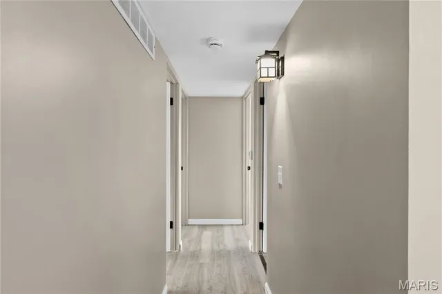 $199,975 | 20 Tamma Lane, Hazelwood, MO 63042