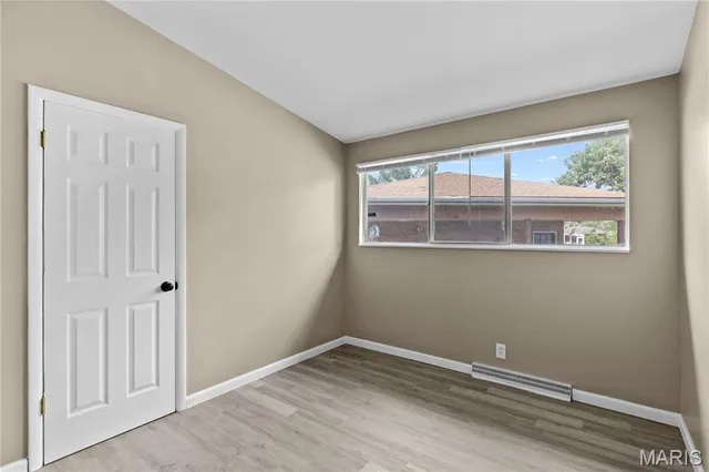 $199,975 | 20 Tamma Lane, Hazelwood, MO 63042