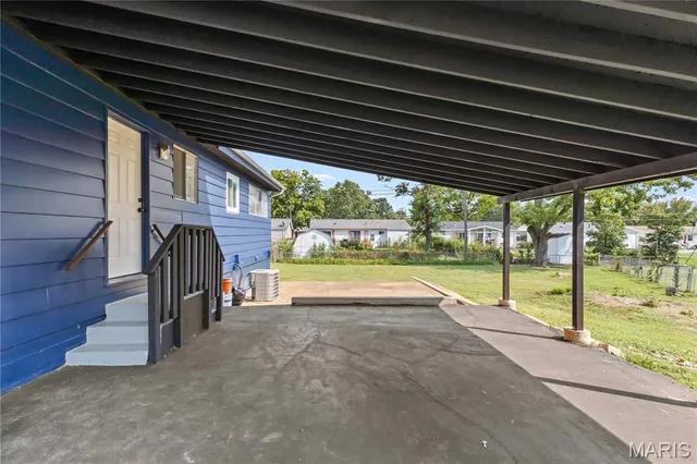 $199,975 | 20 Tamma Lane, Hazelwood, MO 63042