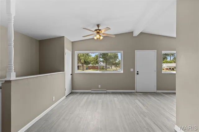 $199,975 | 20 Tamma Lane, Hazelwood, MO 63042