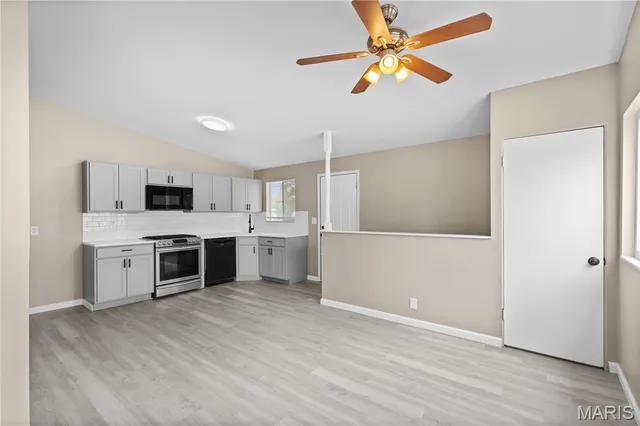 $199,975 | 20 Tamma Lane, Hazelwood, MO 63042