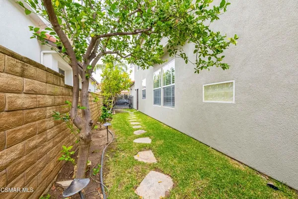 $1,999,999 | 3140 Eaglewood Avenue, Thousand Oaks, CA 91362