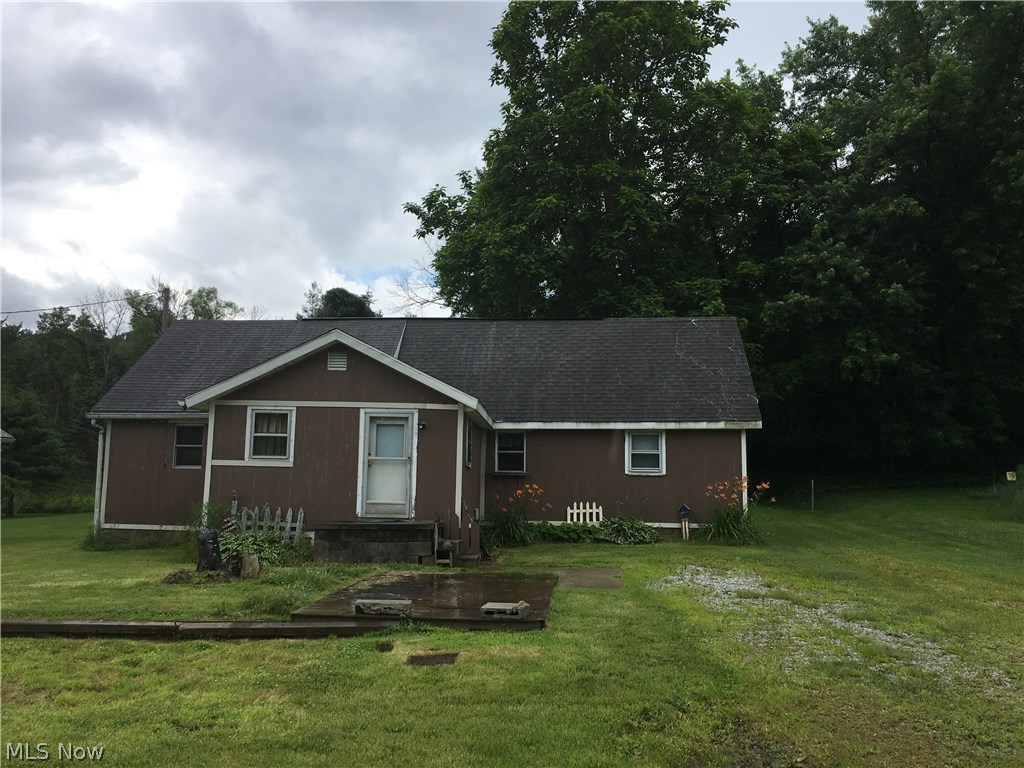 4590 Maple Grove Road Southeast Uhrichsville, OH 44683 - Photo 1 of 15