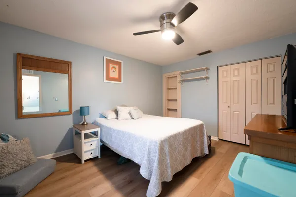 $158,000 | 950 South Kanner Highway, Unit B30, Stuart, FL 34994