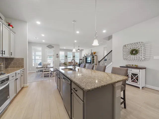 $497,000 | 10267 Bayou Oaks Drive, Conroe, TX 77385