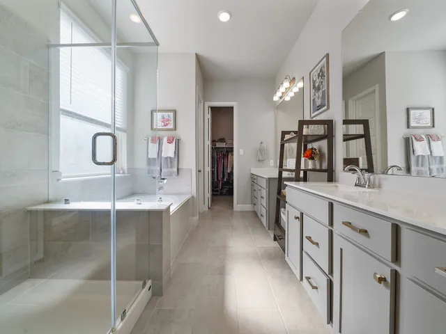 $497,000 | 10267 Bayou Oaks Drive, Conroe, TX 77385