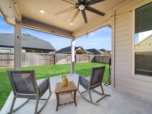 $497,000 | 10267 Bayou Oaks Drive, Conroe, TX 77385