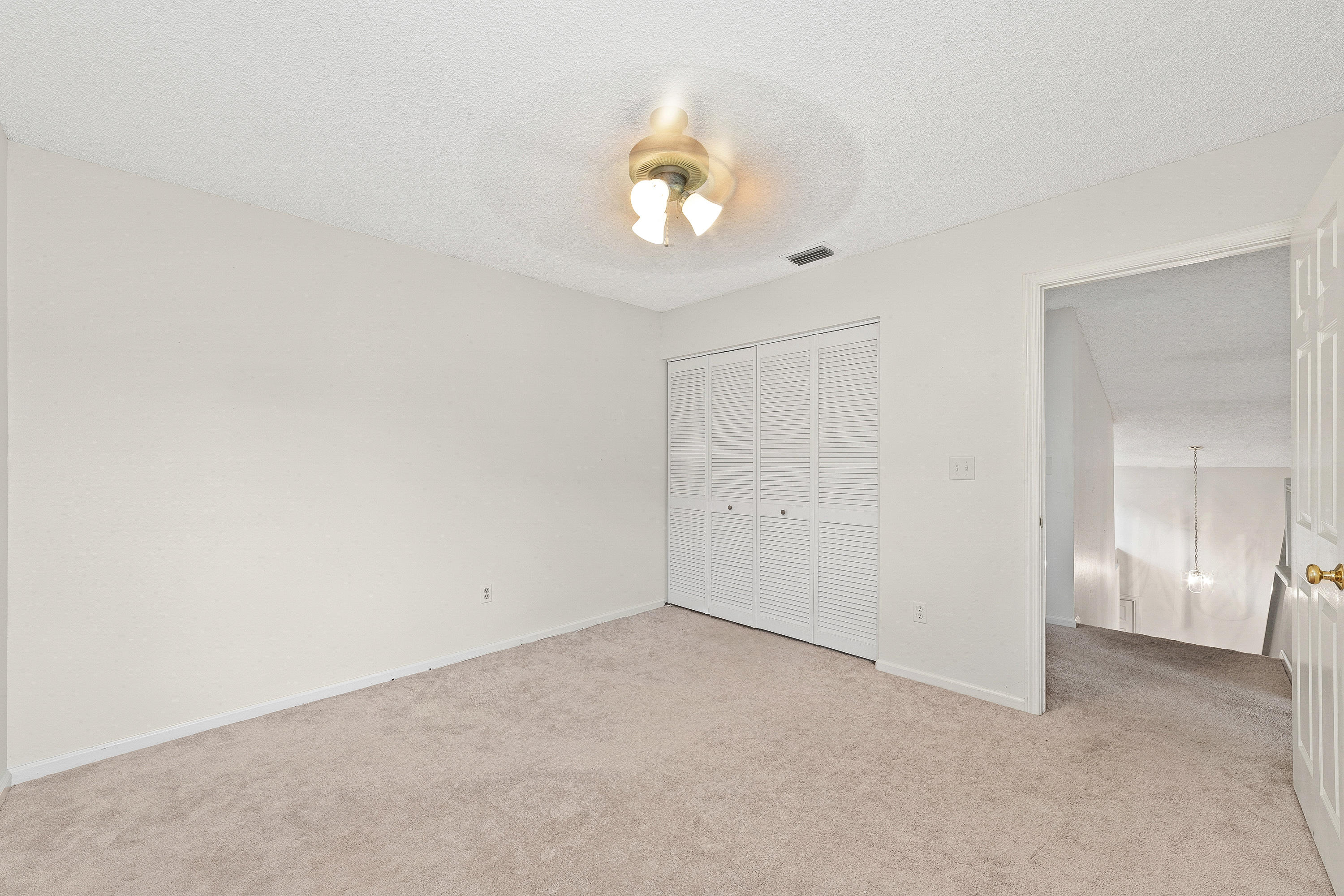 5346 Park Pl Circle Boca Raton, FL 33486 - Photo 22 of 26 3rd bedroom