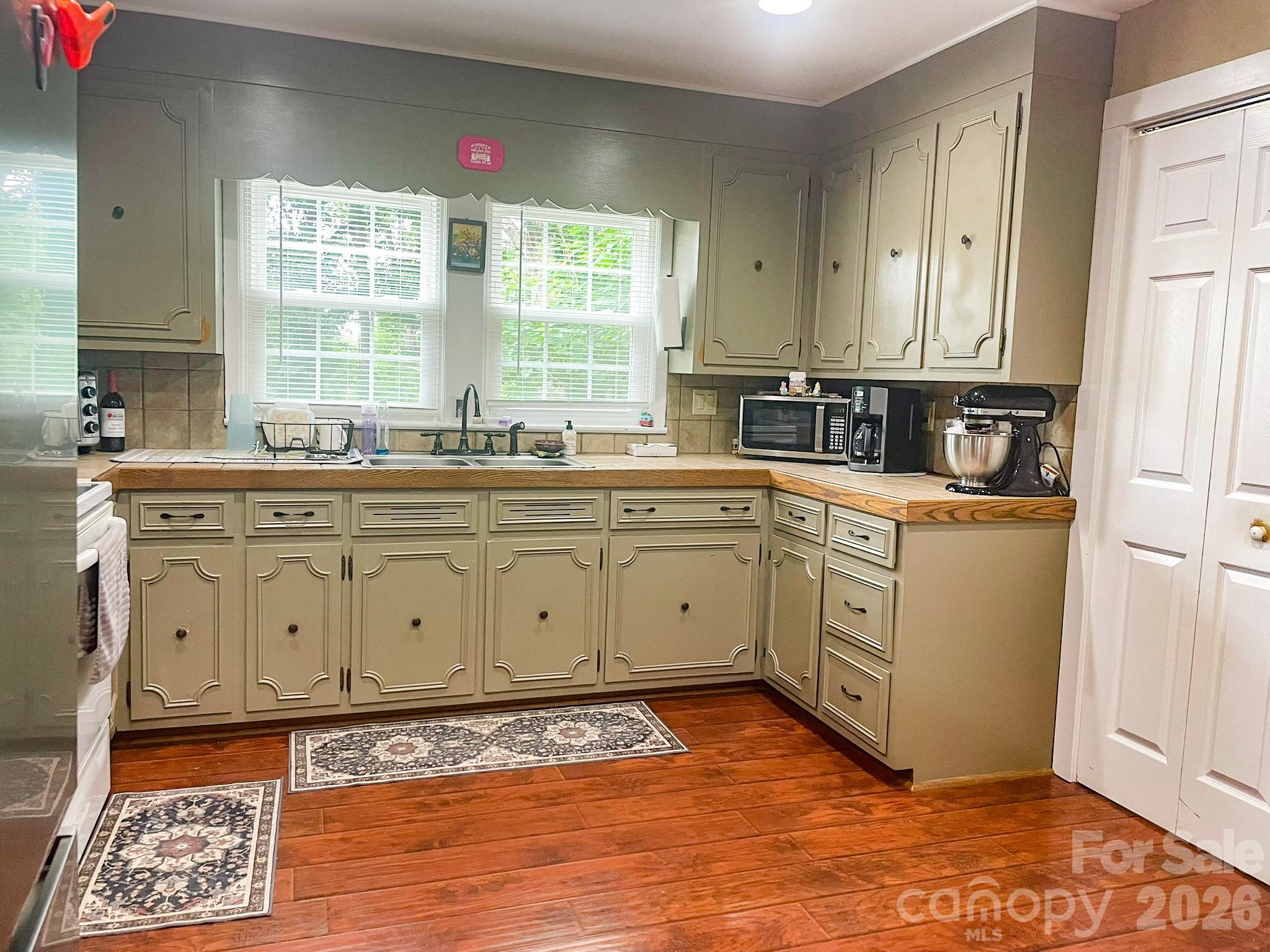 4243 Ralph Patton Road Morganton, NC 28655 - Photo 5 of 14