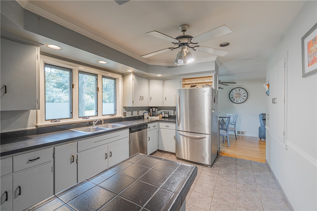 1935 Baird Road Penfield, NY 14526 - Photo 8 of 25