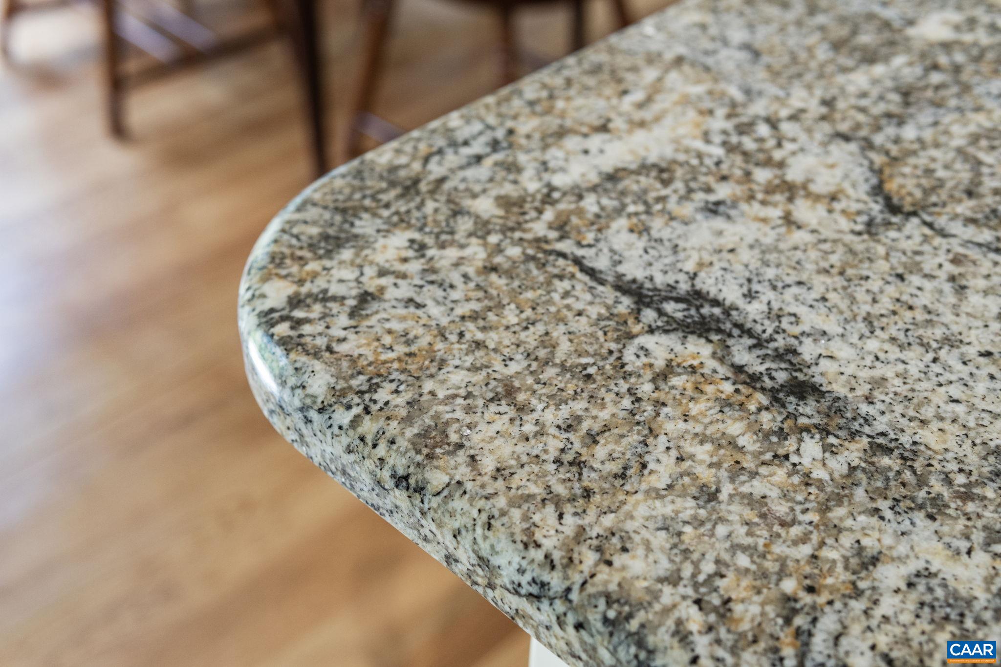 2025 Farringdon Road Keswick, VA 22947 - Photo 17 of 55