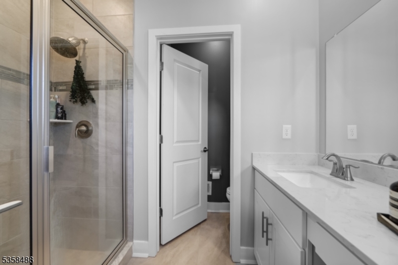 17 Veterans Way Morris Plains, NJ 07950 - Photo 14 of 31