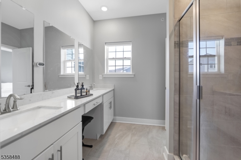 17 Veterans Way Morris Plains, NJ 07950 - Photo 15 of 31