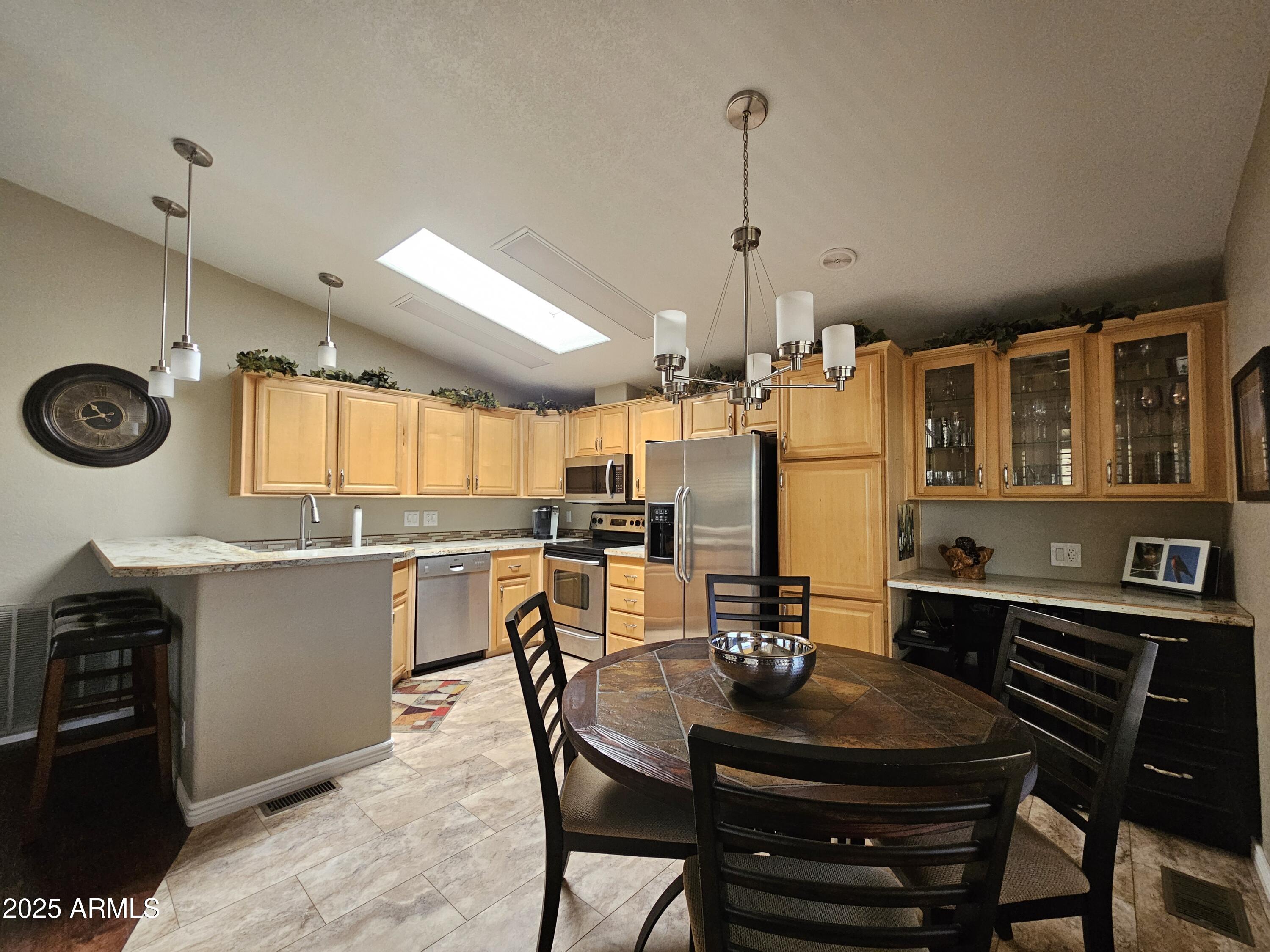 650 North Hawes Road, Unit 4624 Mesa, AZ 85207 - Photo 3 of 27 20250726_092706